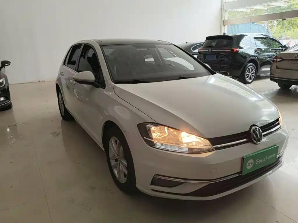 Volkswagen Golf — миниатюра 4