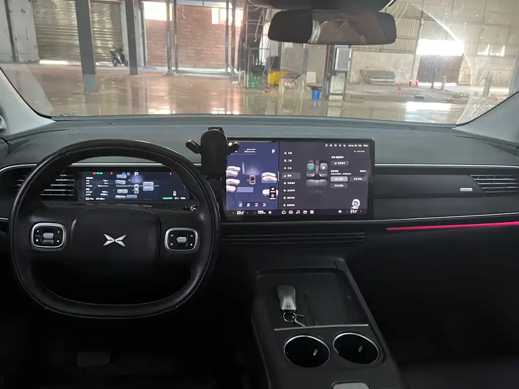 XPeng G6 — миниатюра 12