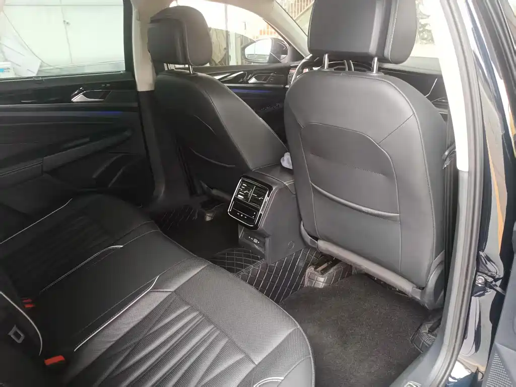Volkswagen Passat — миниатюра 5