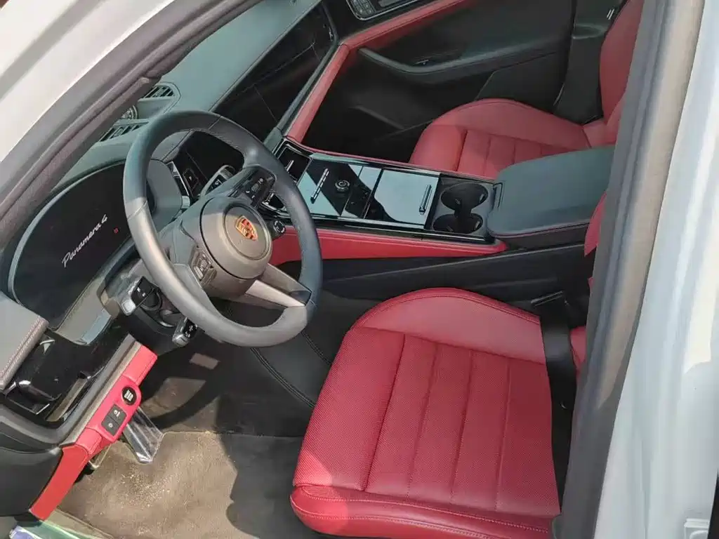 Porsche Panamera — миниатюра 3