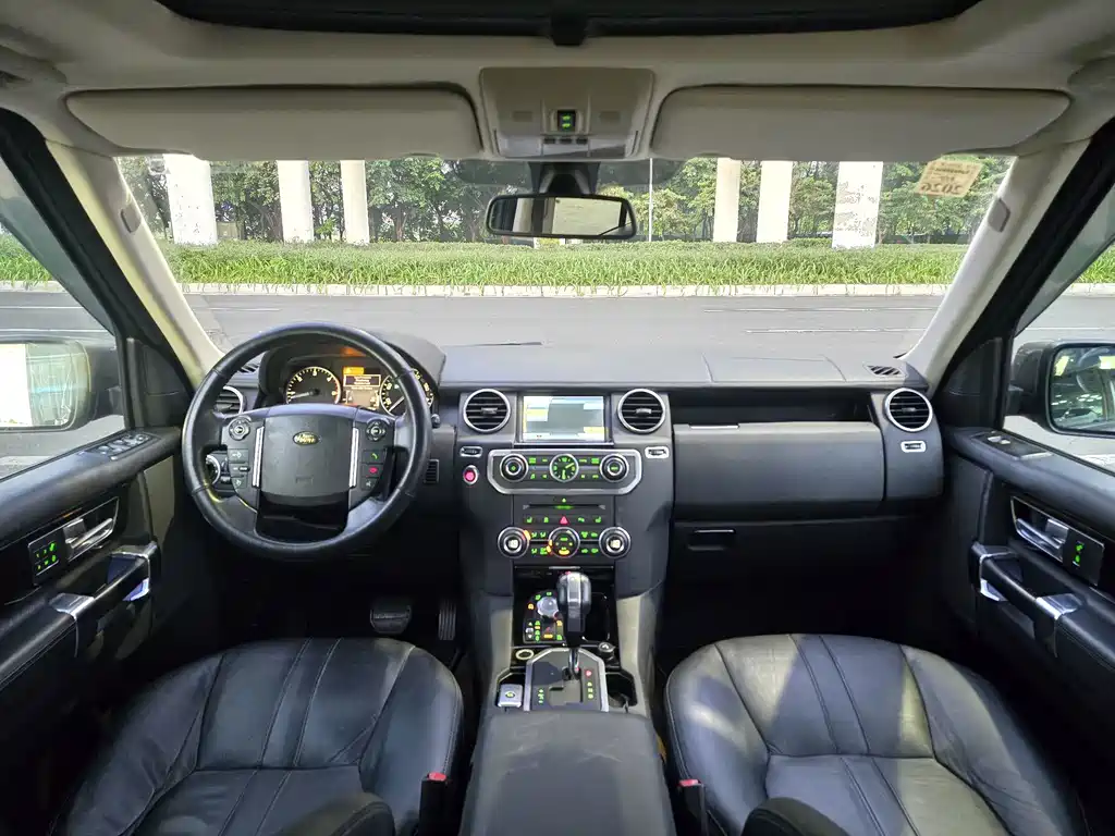 Land Rover Discovery — миниатюра 11
