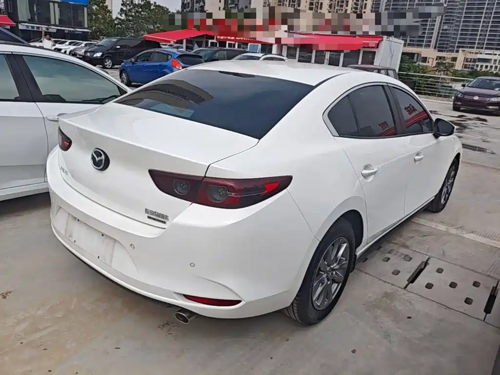 Mazda 3 Axela — миниатюра 7