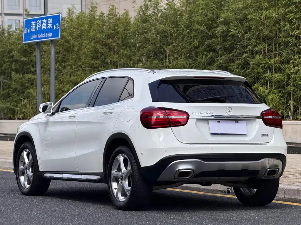 Mercedes-Benz GLA — миниатюра 4