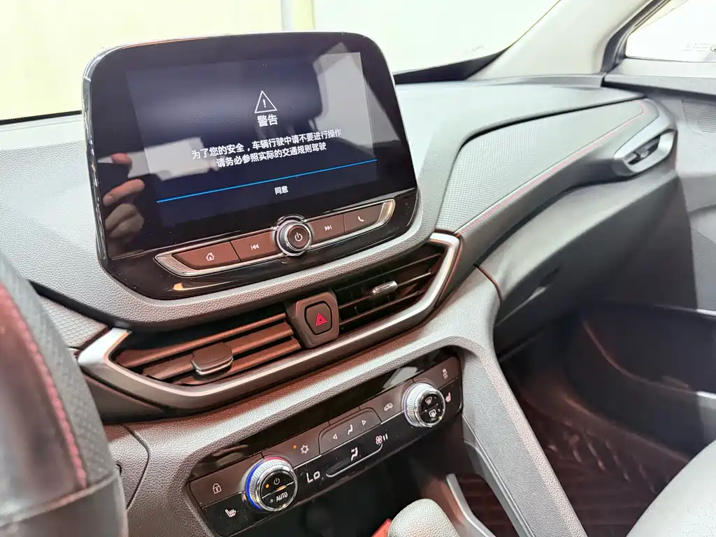 Chevrolet Volando — миниатюра 19
