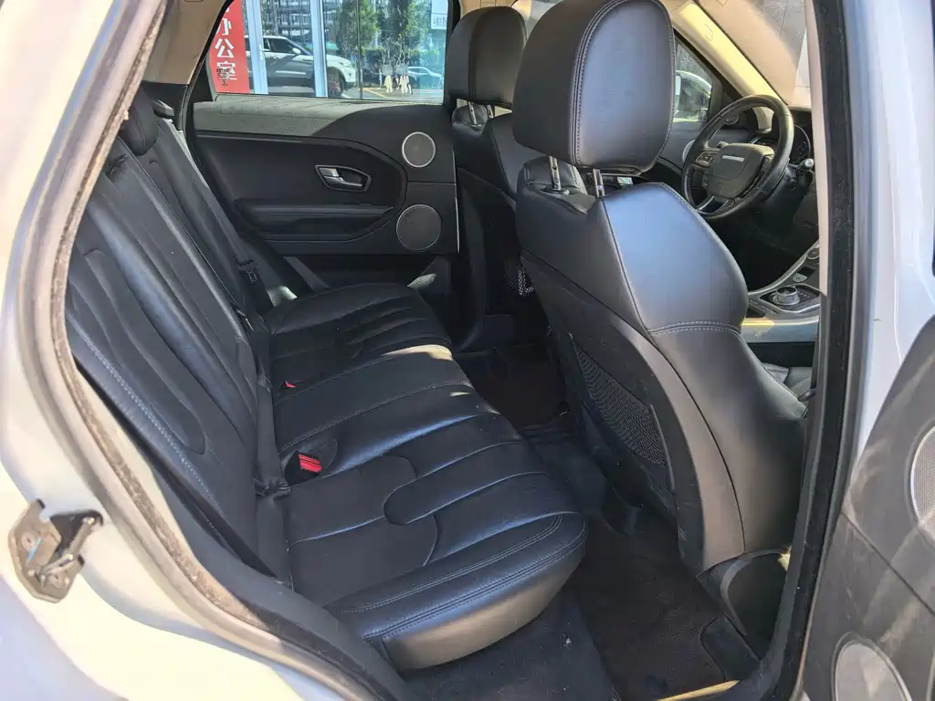 Land Rover Evoque — миниатюра 8