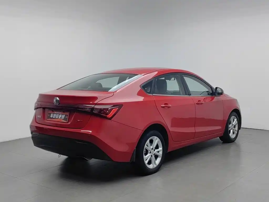 MG MG GT — миниатюра 2