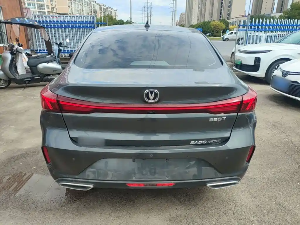 Changan Eado — миниатюра 6