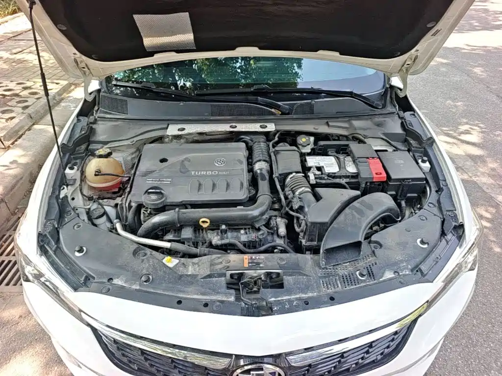 Buick Verano — миниатюра 20