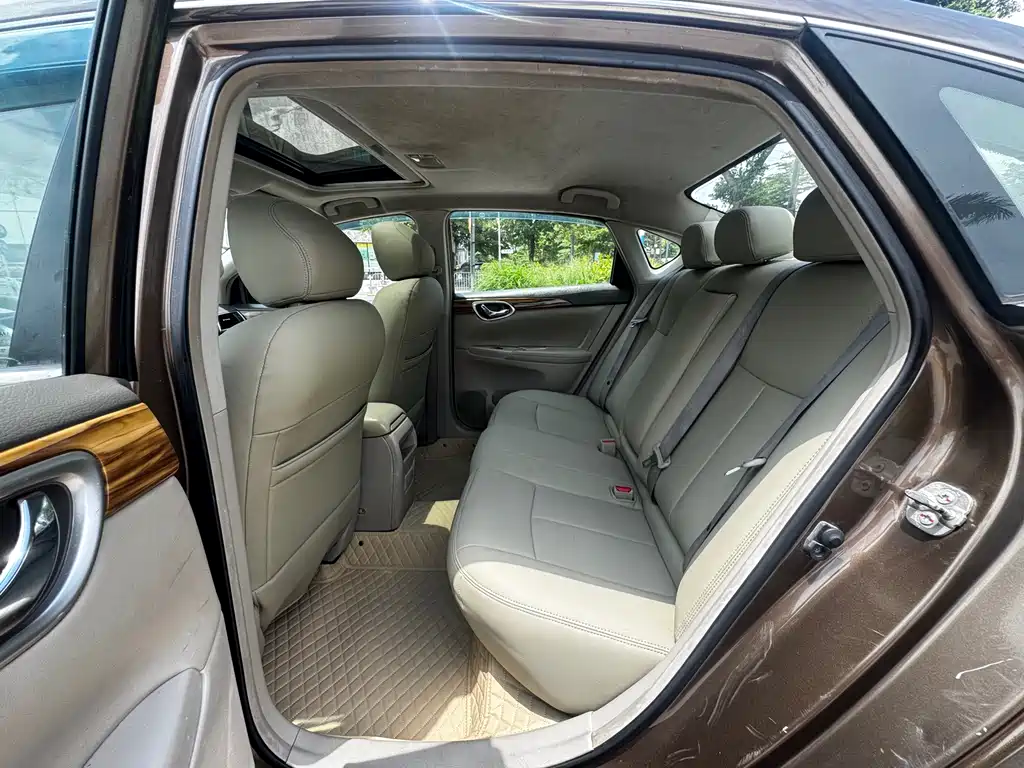 Nissan Sylphy 2012 1.6XL CVT Luxury