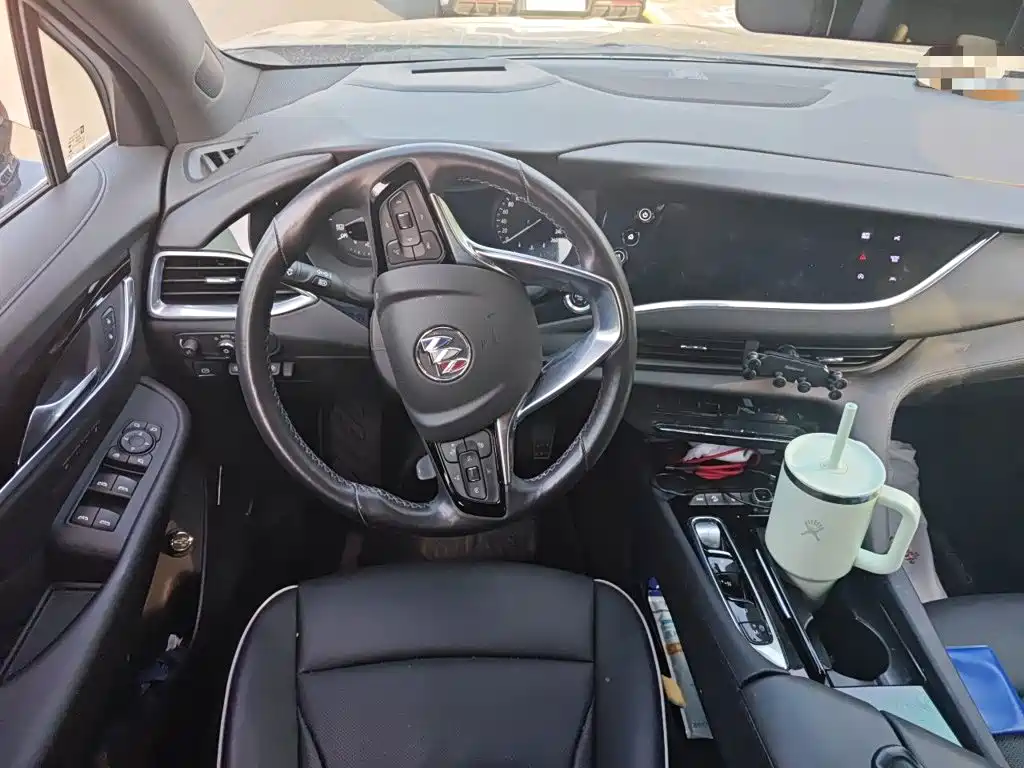 Buick Enclave — миниатюра 3
