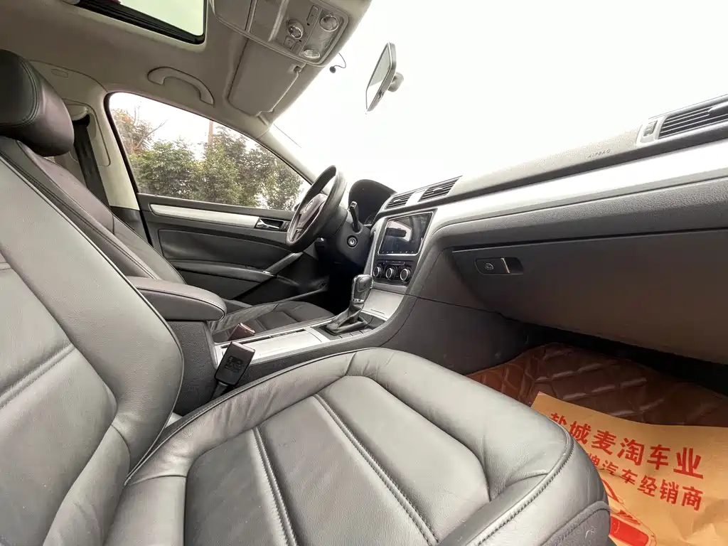 Volkswagen Passat — миниатюра 10