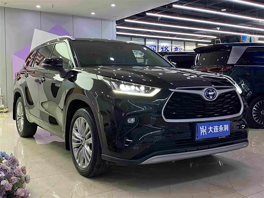 Toyota Highlander — миниатюра 3
