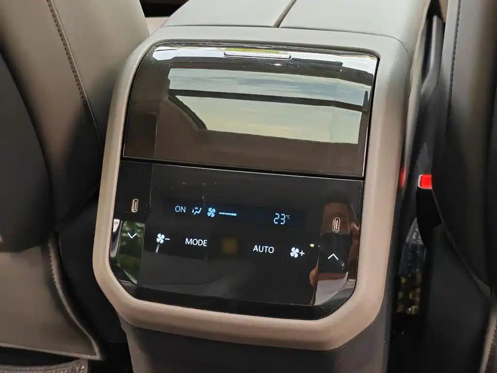 MAXUS G70 — миниатюра 16
