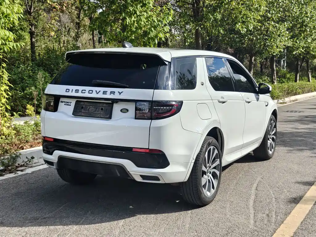 Land Rover Discovery Sport — миниатюра 8