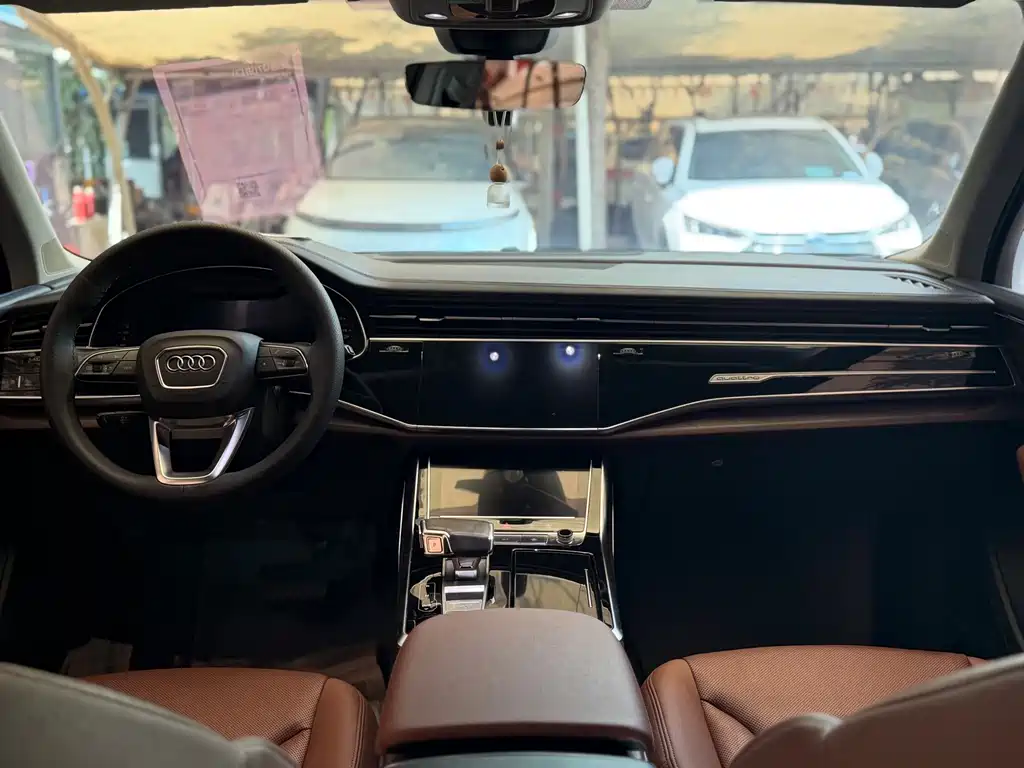 Audi Q7 — миниатюра 18
