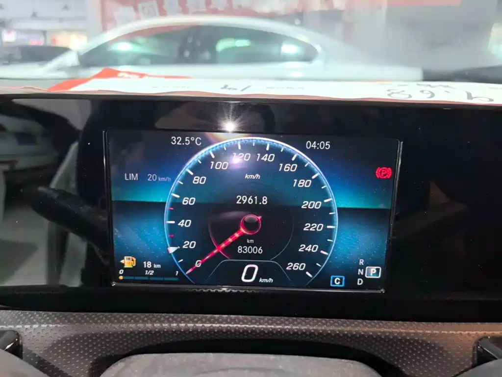 Mercedes-Benz A-Class — миниатюра 12