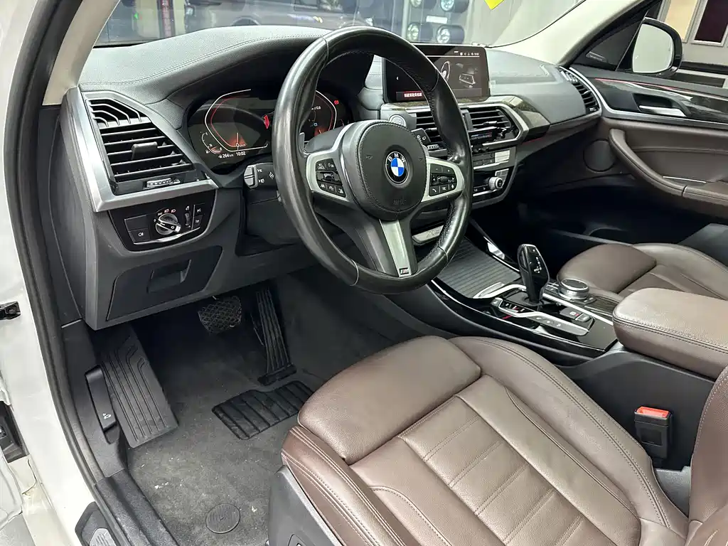 BMW X3 — миниатюра 12
