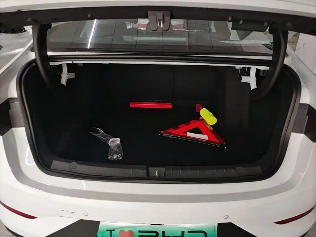 BYD Qin PLUS — миниатюра 19