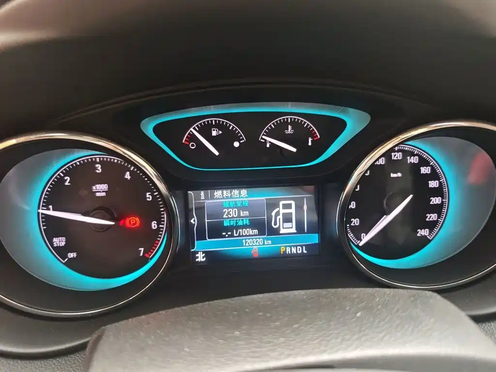 Buick Envision Plus — миниатюра 8