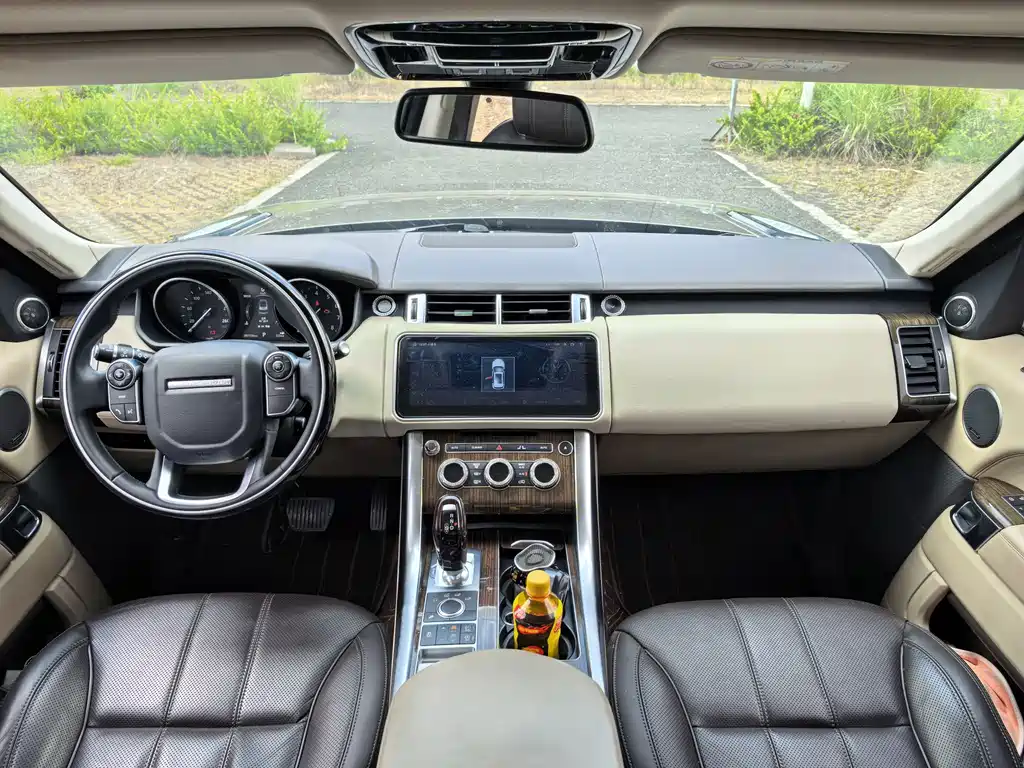 Land Rover Sport — миниатюра 6
