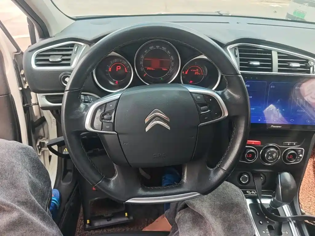 Citroen C4L — миниатюра 11