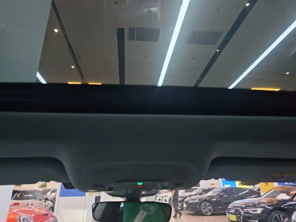 Audi A7L — миниатюра 18