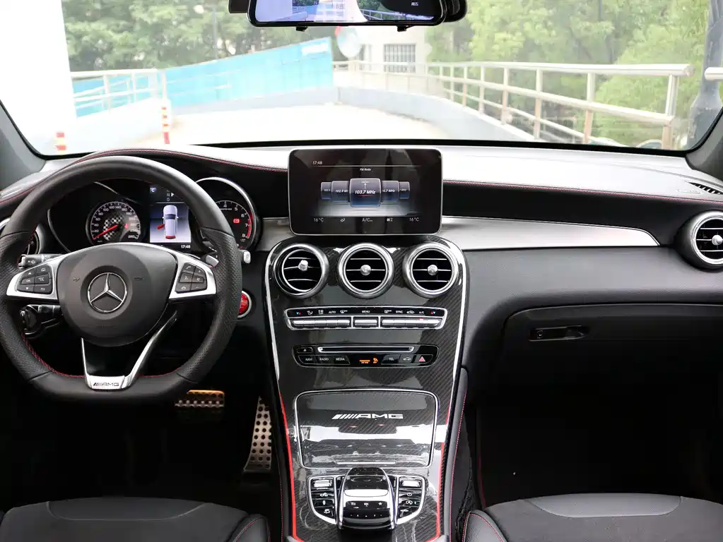 Mercedes-Benz GLC AMG AMG GLC 43 4MATIC, фото 13