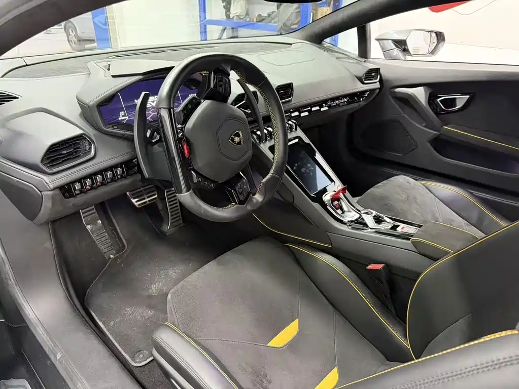 Lamborghini Huracán — миниатюра 7