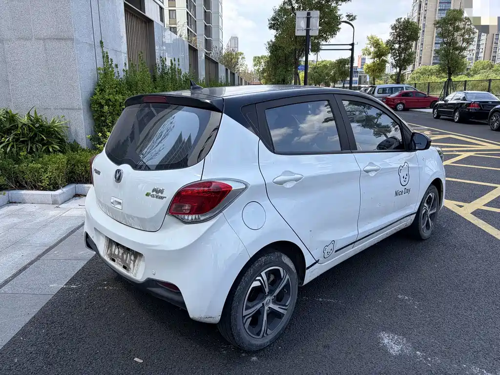 Changan Benben E-Star — миниатюра 5