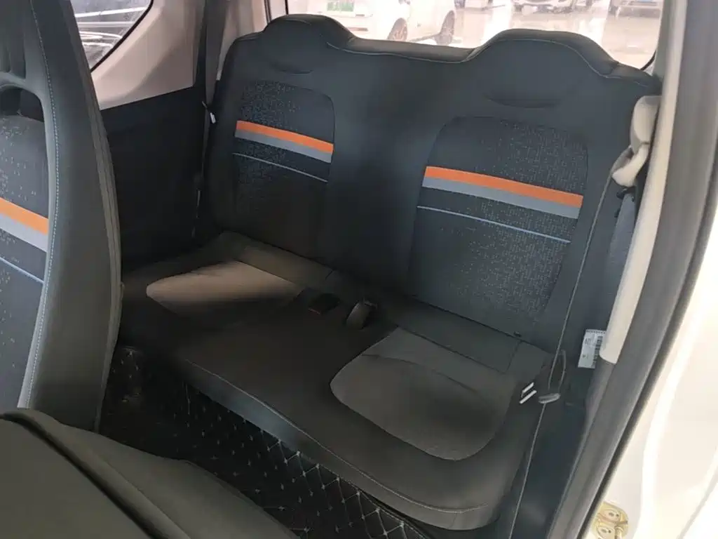 Wuling MINIEV — миниатюра 17