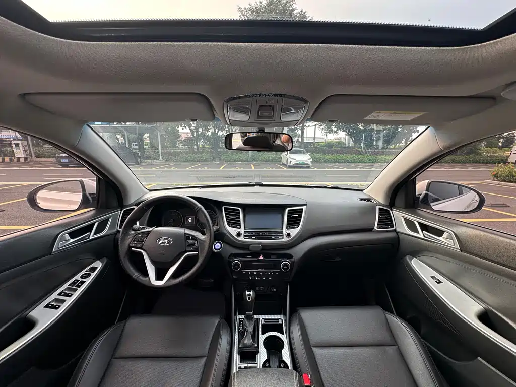 Hyundai Tucson — миниатюра 8