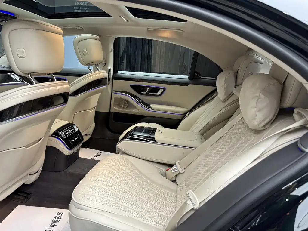 Mercedes-Benz S-Class — миниатюра 8