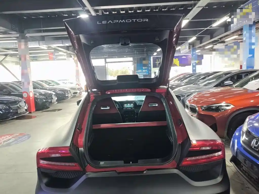 Leapmotor Leapmotor S01 — миниатюра 19