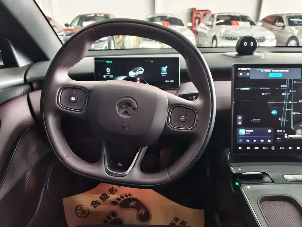 NIO ET5T — миниатюра 12
