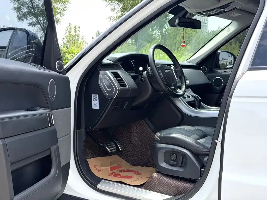 Land Rover Sport — миниатюра 4