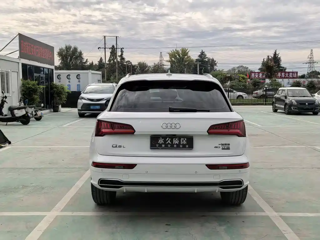 Audi Q5L — миниатюра 16