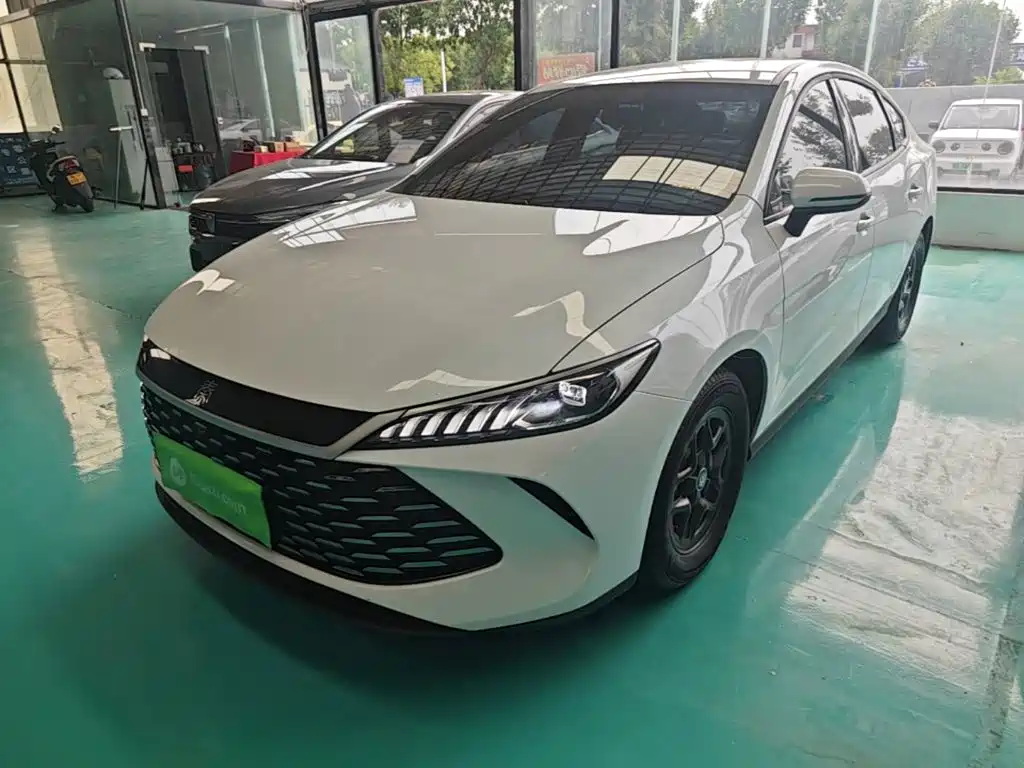 2025 BYD Qin - zdjęcie 1 z 25