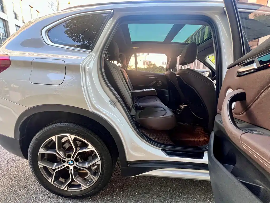 BMW X1 — миниатюра 24