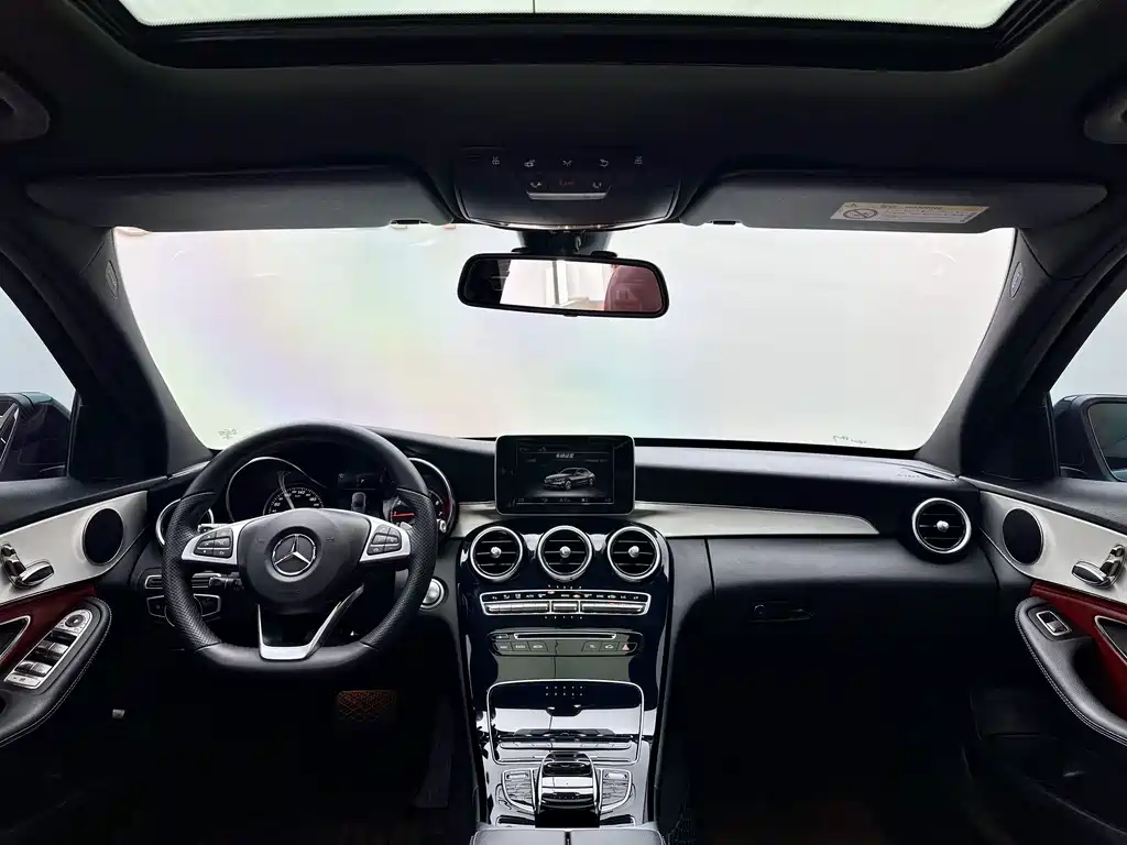 Mercedes-Benz C-Class — миниатюра 9