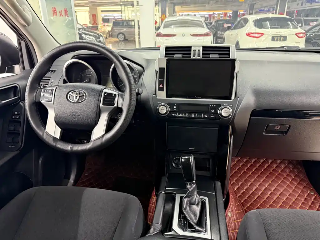 Toyota Prado (Import) — миниатюра 6