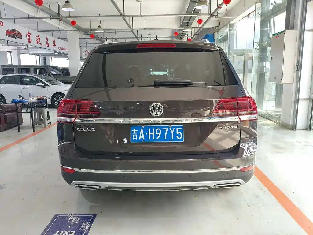 Volkswagen Teramont — миниатюра 6