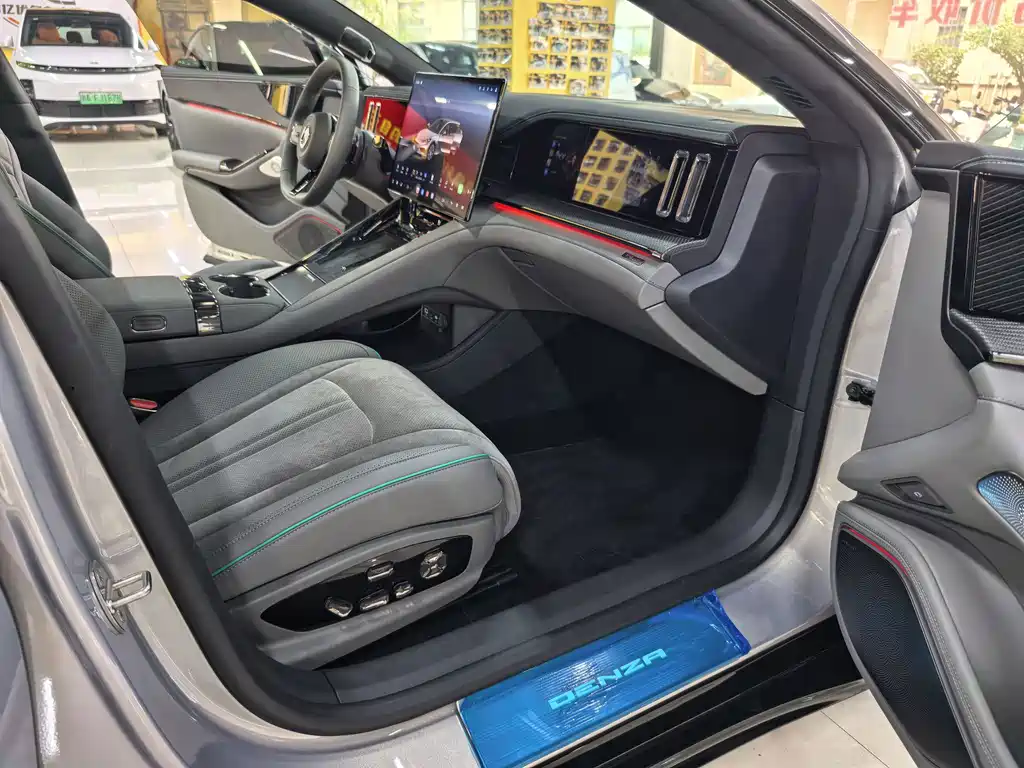 Denza Denza Z9GT — миниатюра 11