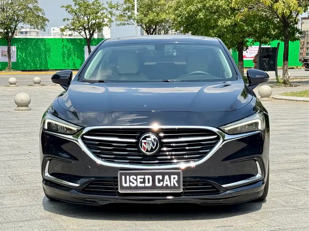 Buick LaCrosse — миниатюра 2