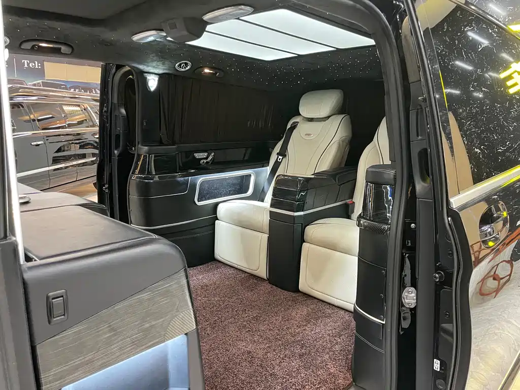 Mercedes-Benz V-Class V 2018 V 260 L Luxury Long Wheelbase VI