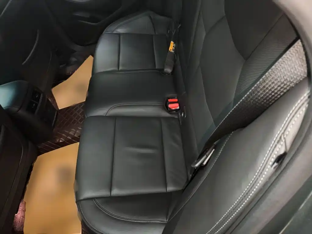 Cadillac CT5 — миниатюра 17