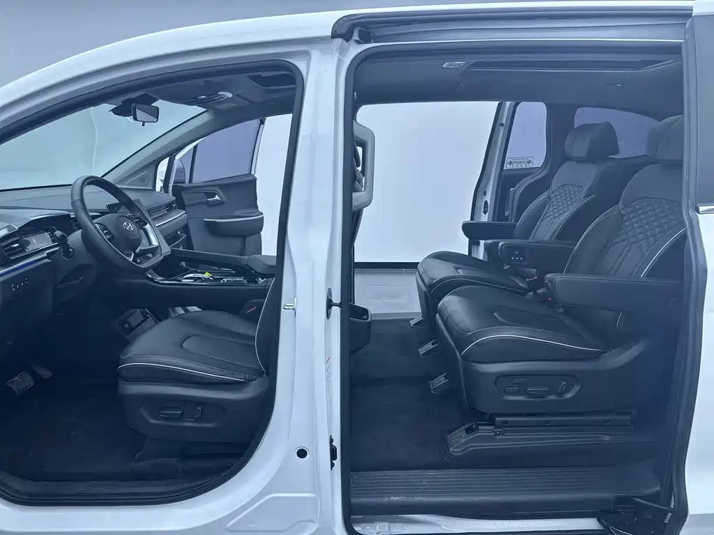 Hyundai Custo — миниатюра 15