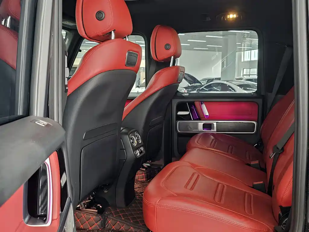 Mercedes-Benz G-Class — миниатюра 11