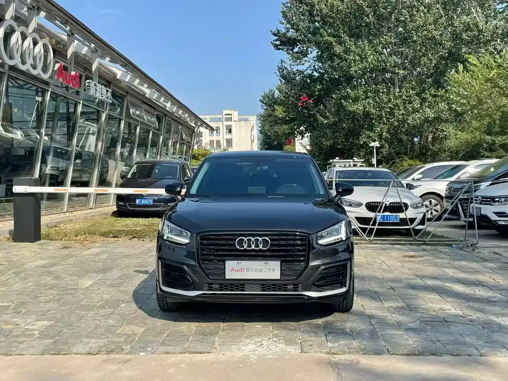 Audi Q2L — миниатюра 2
