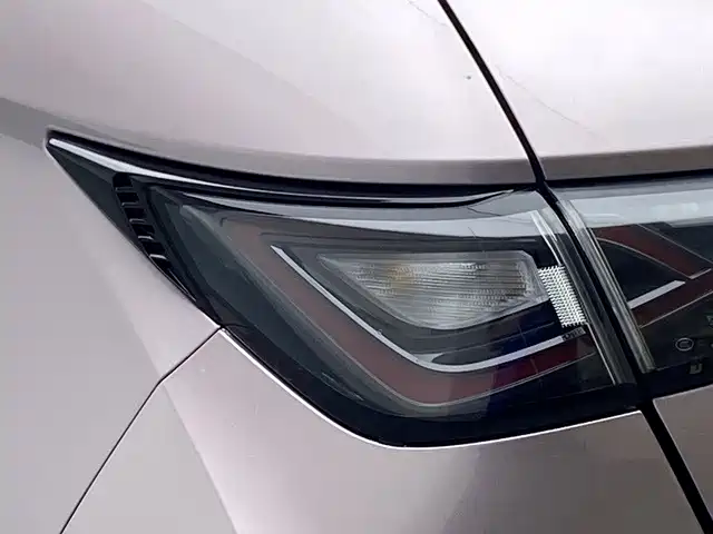 BYD Dolphin — миниатюра 18
