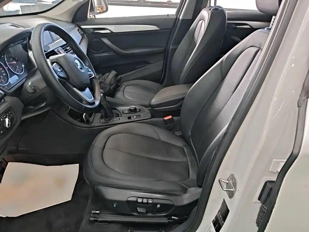 BMW X1 — миниатюра 15